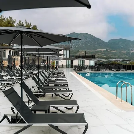Θέρετρο Olympos Health Peak Luxury